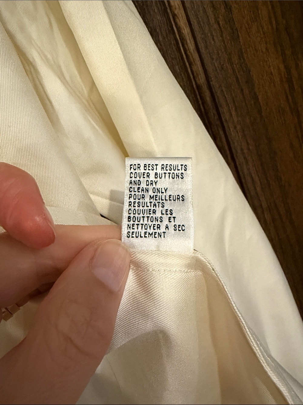 Talbots Classic Cream 100% Silk Button-Front Women's Blouse Size 8P - Picture 8 of 9